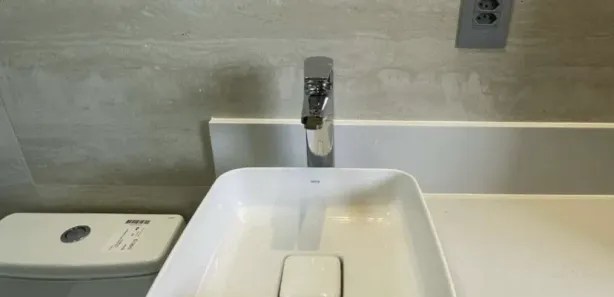 Casa de Condomínio com 3 Quartos à venda, 178m² no Jardins Porto, Senador Canedo