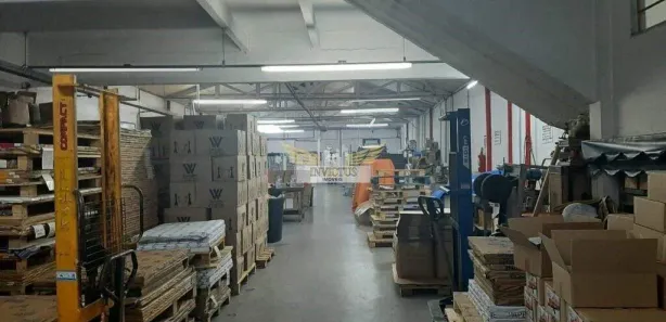 Galpão / Depósito / Armazém à venda, 671m² no Jardim, Santo André