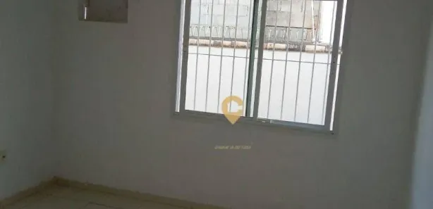 Casa com 2 Quartos para alugar, 62m² no Extensão do Bosque, Rio das Ostras