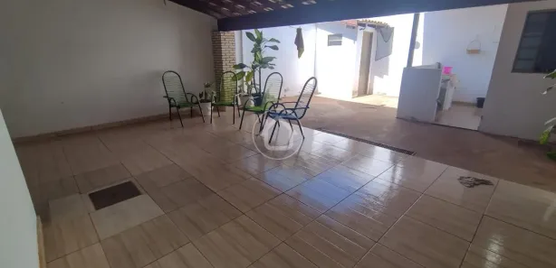 Casa com 4 Quartos à venda, 247m² no Jardim São Conrado, Campo Grande