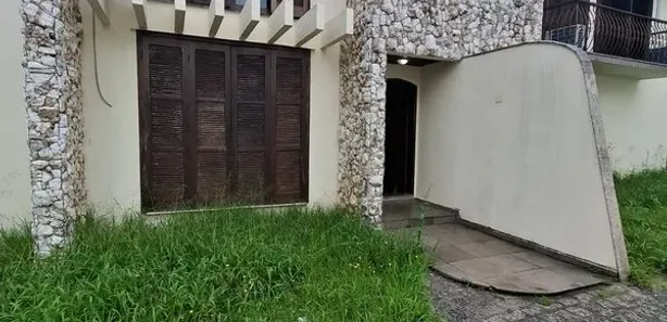 Casa com 6 Quartos para alugar, 1000m² no Cristo Rei, Curitiba