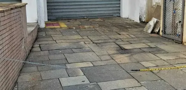 Galpão / Depósito / Armazém para alugar, 30m² no Enseada, Guarujá
