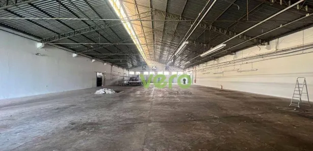 Galpão / Depósito / Armazém para alugar, 1200m² no Distrito Industrial, Santa Bárbara D'Oeste