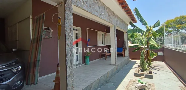 Casa com 4 Quartos à venda, 630m² no Caeté, Caeté