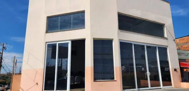 Galpão / Depósito / Armazém à venda, 258m² no Jardim Terras de Santo Antônio, Hortolândia