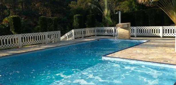 Fazenda / Sítio / Chácara com 2 Quartos à venda, 4200m² no Ferreiras, Nazaré Paulista