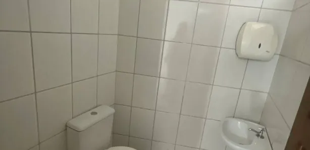 Loja / Salão / Ponto Comercial para alugar, 24m² no Centro, Itaguaí