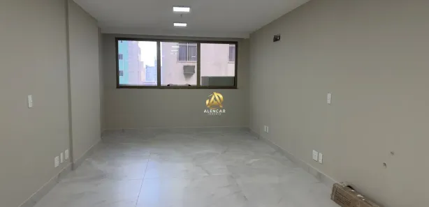 Conjunto Comercial / Sala para alugar, 33m² no Praia da Costa, Vila Velha
