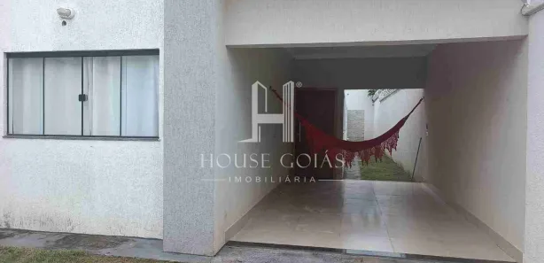 Casa com 3 Quartos para alugar, 195m² no Setor Laguna Parque, Trindade