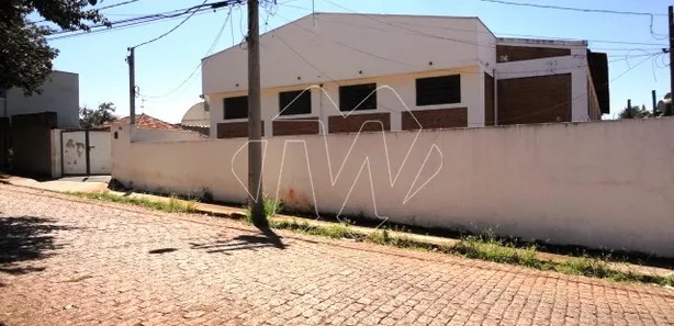 Galpão / Depósito / Armazém à venda, 722m² no Centro, Araraquara