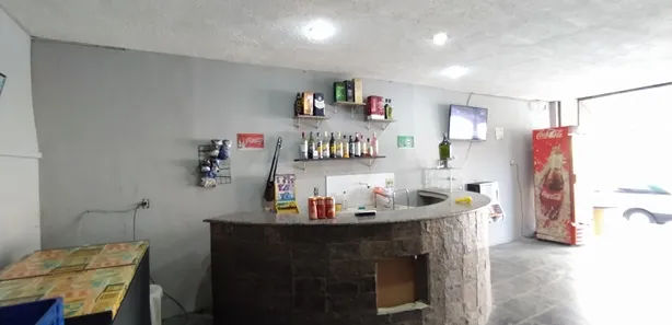 Loja / Salão / Ponto Comercial à venda, 283m² no Centro (Vila Inhomirim), Magé