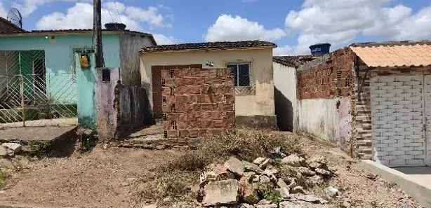 Casa com 2 Quartos à venda, 150m² no São João da Escócia, Caruaru
