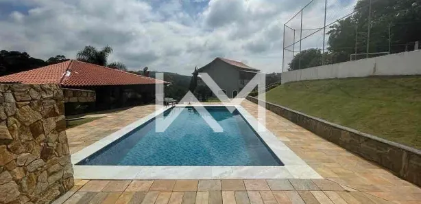 Fazenda / Sítio / Chácara com 4 Quartos à venda, 450m² no Arujá Country Club, Arujá