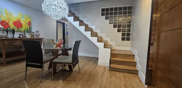 Casa com 4 Quartos à venda, 300m² no Guará I, Brasília