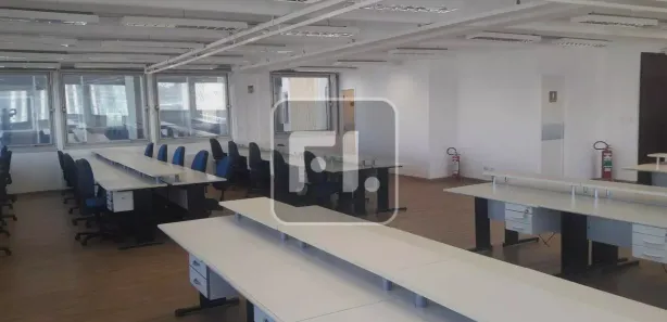 Conjunto Comercial / Sala para alugar, 486m² no Vila São Francisco (Zona Sul), São Paulo