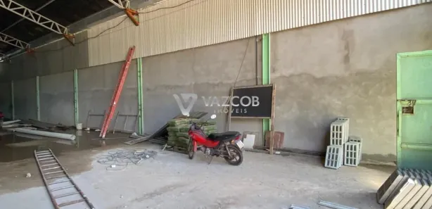 Galpão / Depósito / Armazém para alugar, 640m² no Vila do Conde, Barcarena