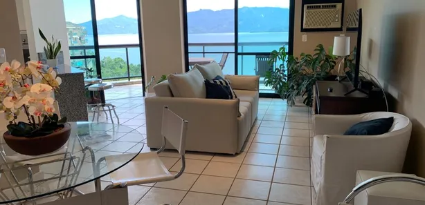 Apartamento com 3 Quartos para alugar, 115m² no Conceição de Jacareí, Mangaratiba