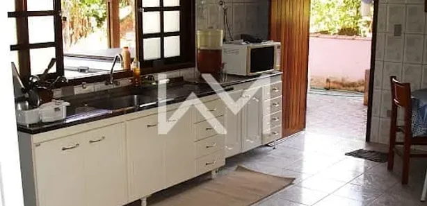 Fazenda / Sítio / Chácara com 3 Quartos à venda, 220m² no Boa Vista, Nazaré Paulista