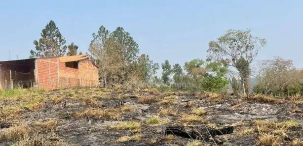Terreno / Lote / Condomínio à venda, 1000m² no Perímetro Urbano, Sarapuí