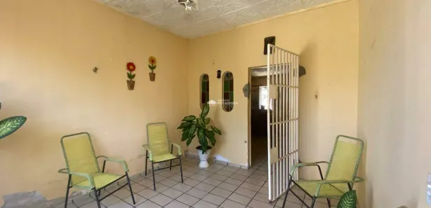 Casa com 4 Quartos à venda, 200m² no Ilhotas, Teresina