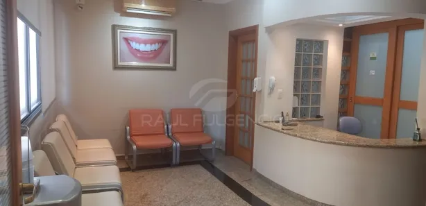 Prédio Inteiro à venda, 417m² no Centro, Londrina