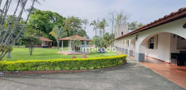 Fazenda / Sítio / Chácara com 4 Quartos à venda, 370m² no Fazenda Palao (Alpes de Guararema), Guararema