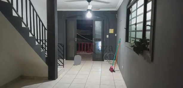 Sobrado com 3 Quartos à venda, 165m² no Jardim Paraíso, Jacareí