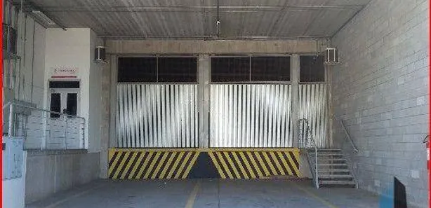Galpão / Depósito / Armazém para alugar, 890m² no Santa Fé, Osasco