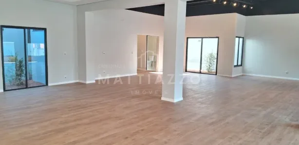 Prédio Inteiro para alugar, 270m² no Vila São João, Limeira