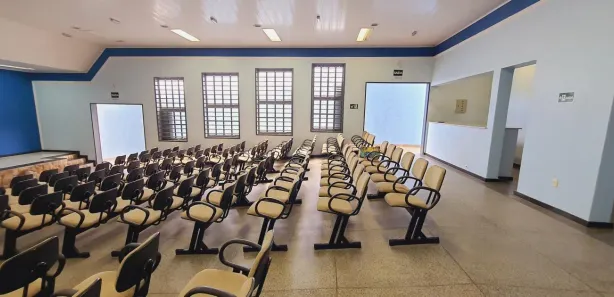 Loja / Salão / Ponto Comercial com 1 Quarto à venda, 173m² no Parque Hippolyto, Limeira