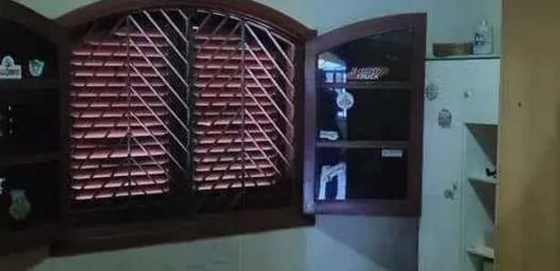 Fazenda / Sítio / Chácara com 3 Quartos à venda, 156m² no Esplanada Mendes Moraes, São Roque