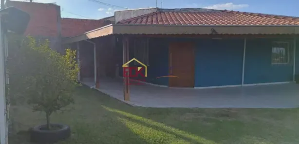 Fazenda / Sítio / Chácara com 4 Quartos para venda ou aluguel, 600m² no Piracangaguá, Taubaté