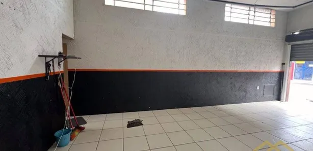 Conjunto Comercial / Sala para alugar, 90m² no Centro, Jundiaí