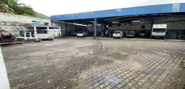 Galpão / Depósito / Armazém à venda, 790m² no Piteiras, Barra Mansa