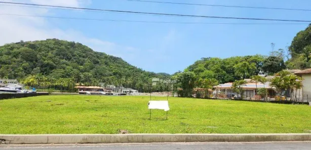 Terreno / Lote / Condomínio à venda, 2575m² no Balneario Praia do Perequê, Guarujá