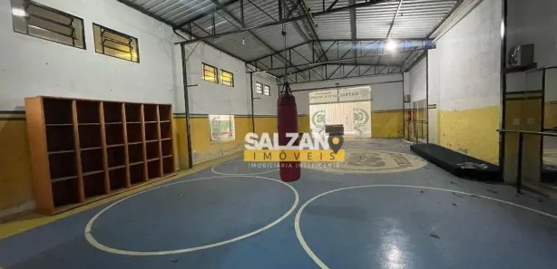 Galpão / Depósito / Armazém para alugar, 275m² no Jardim Independência, Taubaté