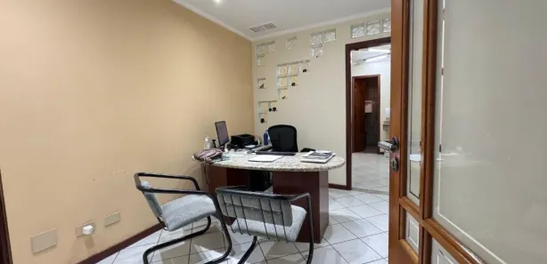Prédio Inteiro à venda, 250m² no Centro, Londrina