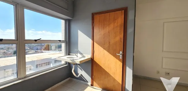Conjunto Comercial / Sala à venda, 28m² no Centro, Betim
