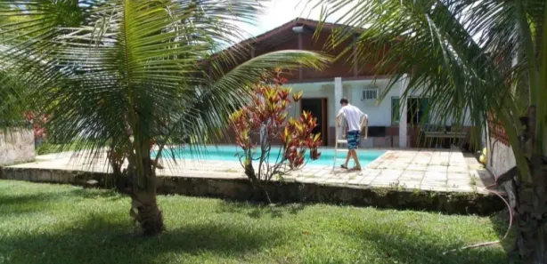 Fazenda / Sítio / Chácara com 3 Quartos à venda, 120m² no Vale da Figueira (Ponta Negra), Maricá