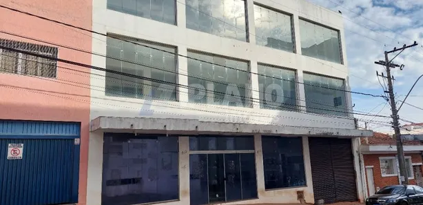 Prédio Inteiro para venda ou aluguel, 900m² no Núcleo Residencial Silvio Vilari, São Carlos