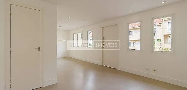 Sobrado com 3 Quartos à venda, 125m² no Barreirinha, Curitiba