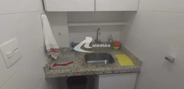 Conjunto Comercial / Sala para alugar, 56m² no Centro, Santos