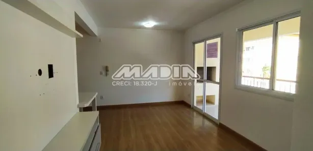 Apartamento com 3 Quartos para alugar, 74m² no Pinheirinho, Vinhedo