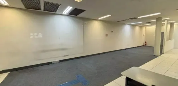 Loja / Salão / Ponto Comercial para alugar, 320m² no Porto Velho, São Gonçalo