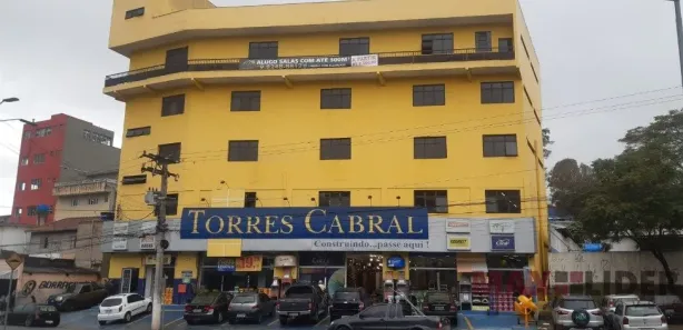 Conjunto Comercial / Sala para alugar, 310m² no Jardim Jandira, Jandira
