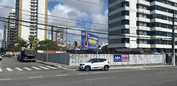 Terreno / Lote / Condomínio à venda, 1100m² no Treze de Julho, Aracaju