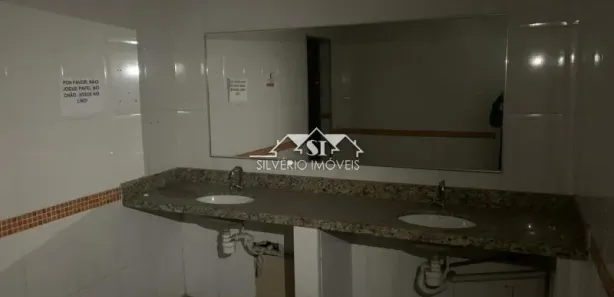 Loja / Salão / Ponto Comercial com 10 Quartos para venda ou aluguel, 550m² no Jardim Vinte e Cinco de Agosto, Duque de Caxias