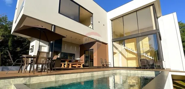 Casa de Condomínio com 4 Quartos à venda, 309m² no Setor Habitacional Tororó, Brasília