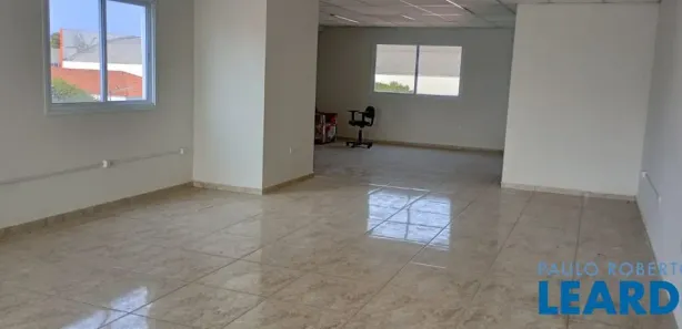 Casa Comercial para alugar, 100m² no Centro, Atibaia