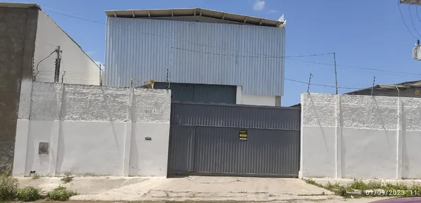 Galpão / Depósito / Armazém para alugar, 998m² no Velame, Campina Grande